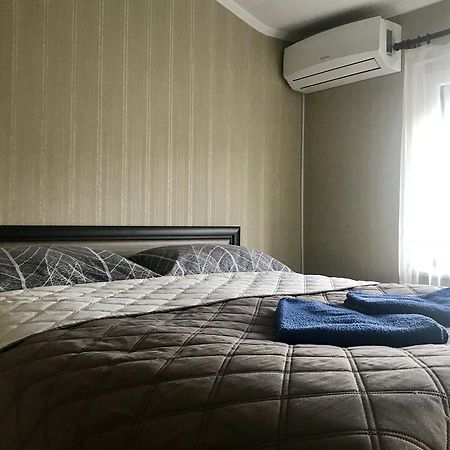 Panoramic View Top Floor Apartment In The City Center 무카체베 외부 사진