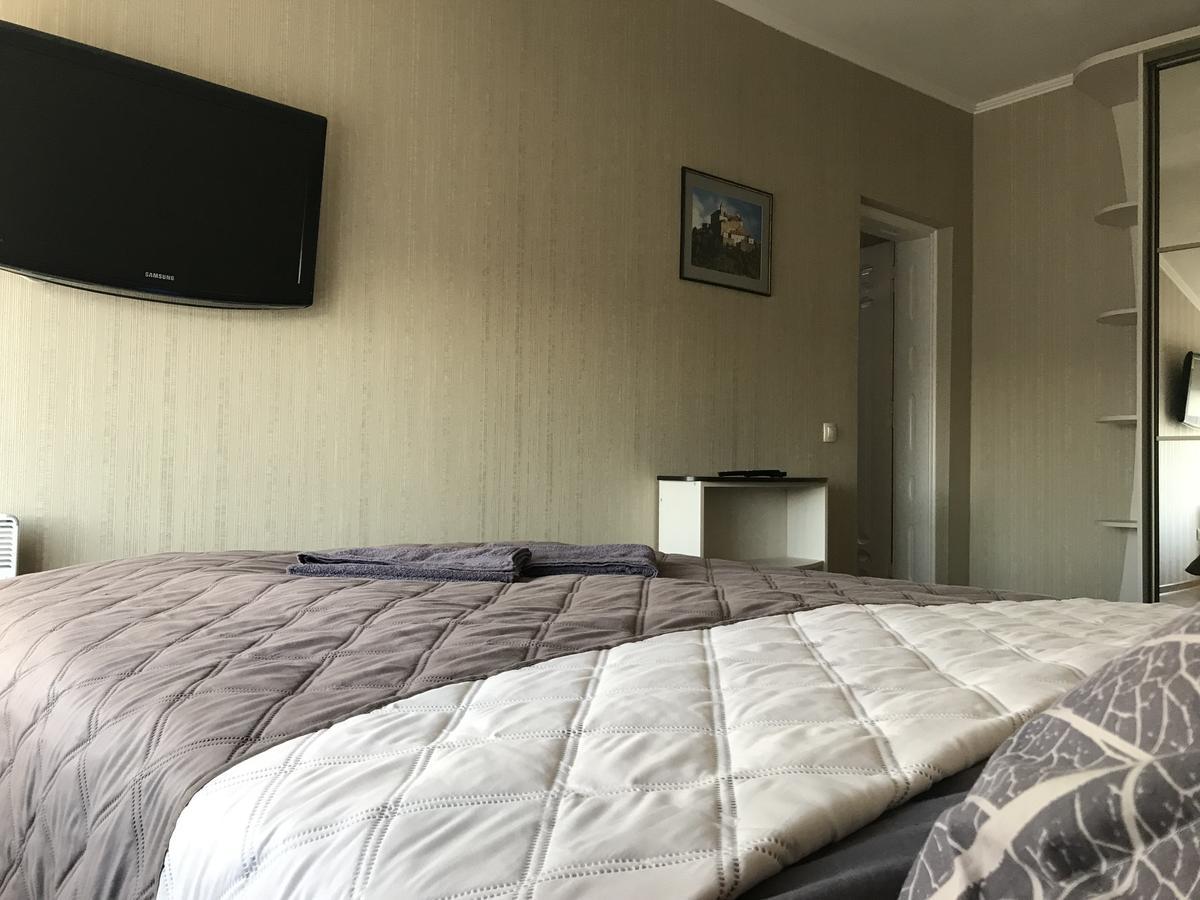 Panoramic View Top Floor Apartment In The City Center 무카체베 외부 사진