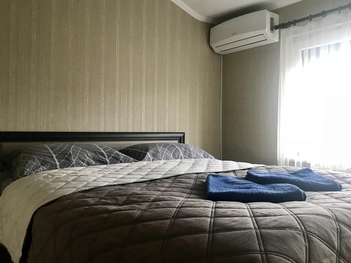 Panoramic View Top Floor Apartment In The City Center 무카체베 외부 사진